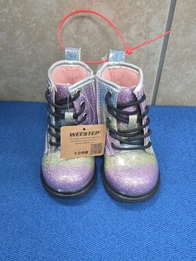 New Weesrmtep Toddlee Kids' Glitter Lace-Up Boots in Purple Gradient. 5